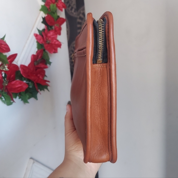 Vintage Coach British Tan Standard Clutch 5140 🤎 READ